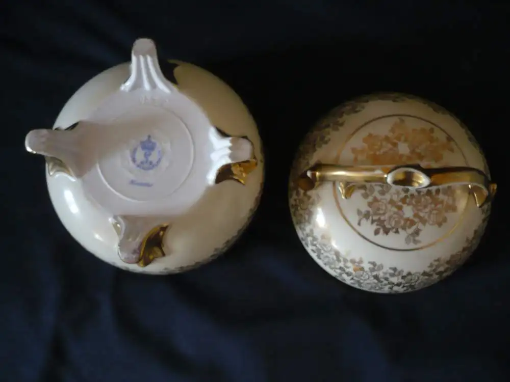 Porzellan Bonboniere - Keksdose - älter  (940) Preis reduziert 2