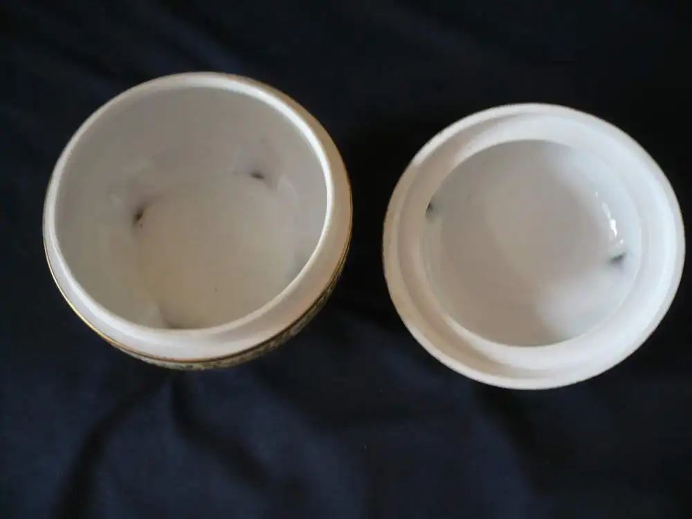 Porzellan Bonboniere - Keksdose - älter  (940) Preis reduziert 4