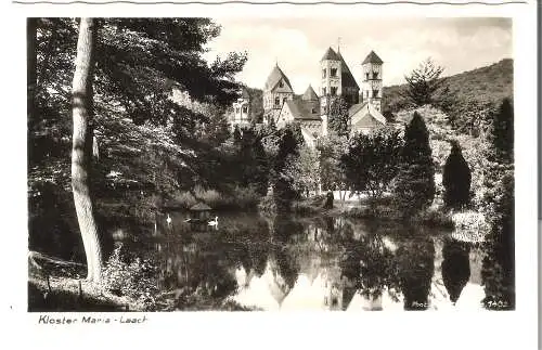 Kloster Maria Laach - Hotel Haus Waldfrieden am Laacher See - Schönster Blick über den See zur Abtei von 1950 (AK5498)