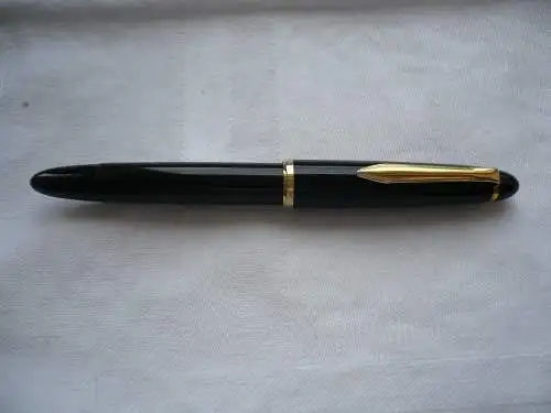 Füllfederhalter - Senator - mit Goldfeder  (982) Preis reduziert
