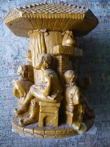 Seltene Bienenwachs Kerze mit Figuren und Verzierungen Handarbeit Art Deko (1165RG) Reduziert