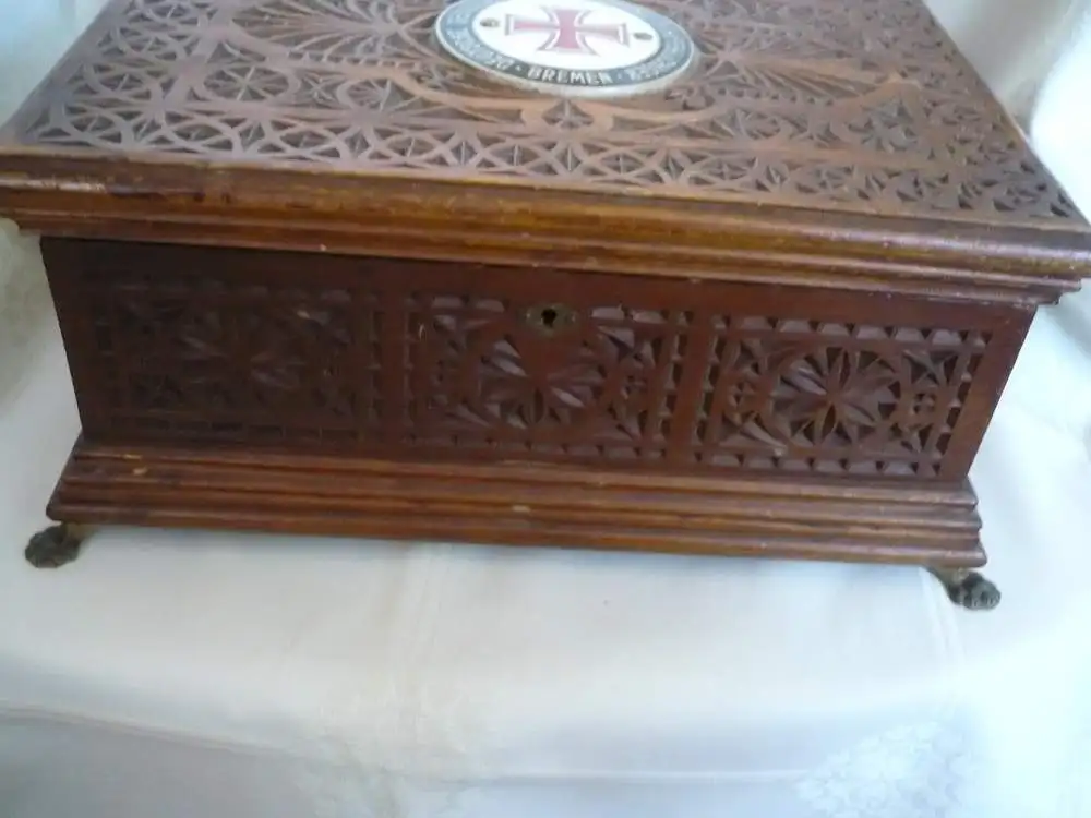 Kleine Holztruhe - Deutsche Gesellschaft zur Rettung Schiffsbrüchiger - Bremen - älter  (1014) Preis reduziert 2