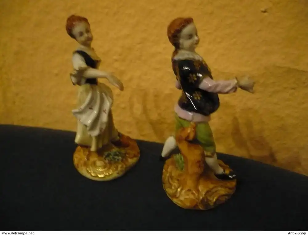 Galantes Paar - zwei Porzellan Figuren - gekreuzte Schwerter (1024) Preis reduziert 3