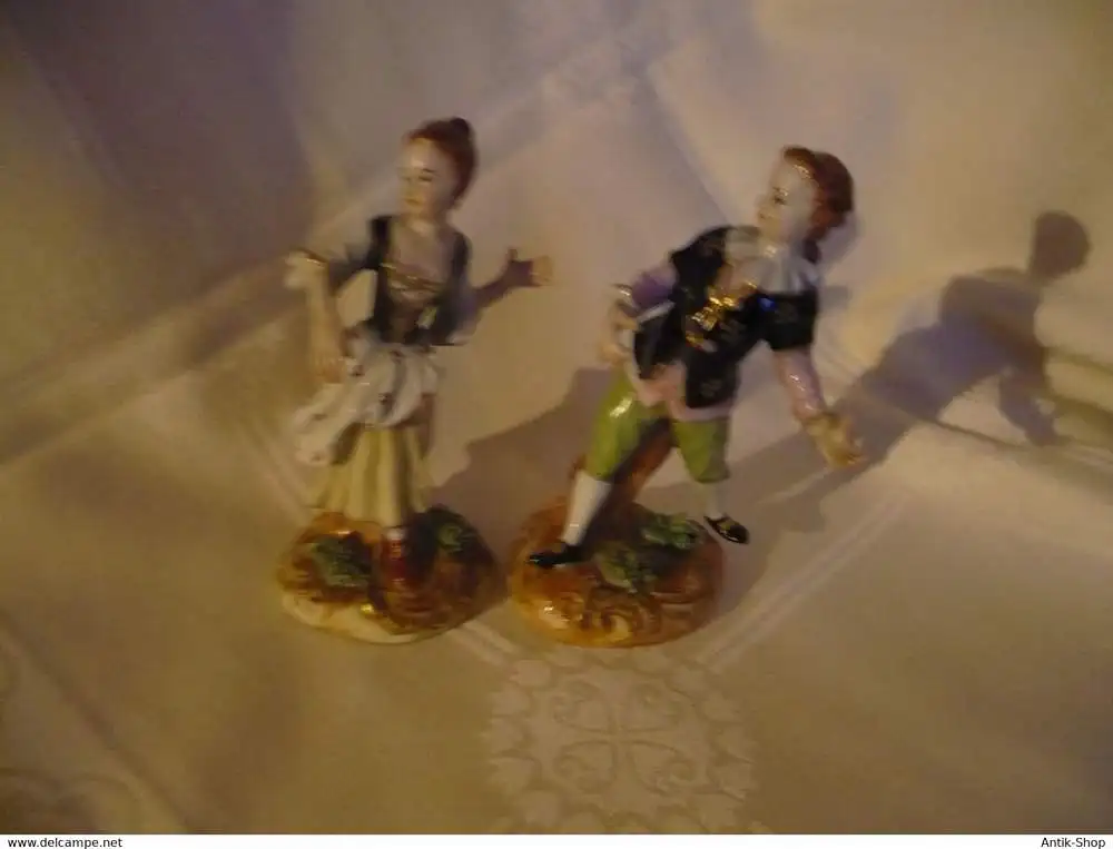 Galantes Paar - zwei Porzellan Figuren - gekreuzte Schwerter (1024) Preis reduziert 7