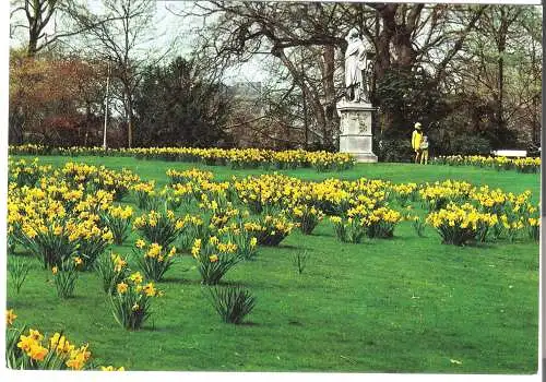 Bremen -Frühling in den Wallanlagen am Denkmal des Bremer Arztes und Astronomen Olbers - von 1964   (AK6110)