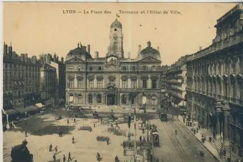 LYON - La Place des Terreaux et l'Hôtel de Ville - von 1921  (AK59223)