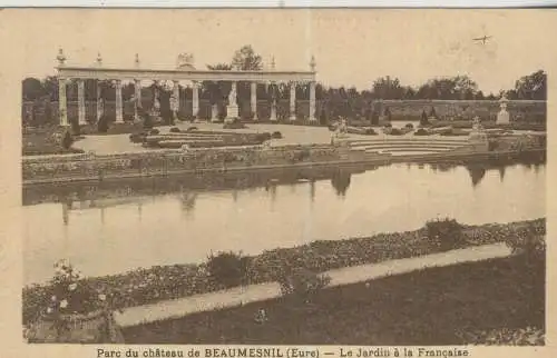 Parc du Château de BEAUMESNIL - Le Jardin à la Francaise - von 1948  (AK59245)