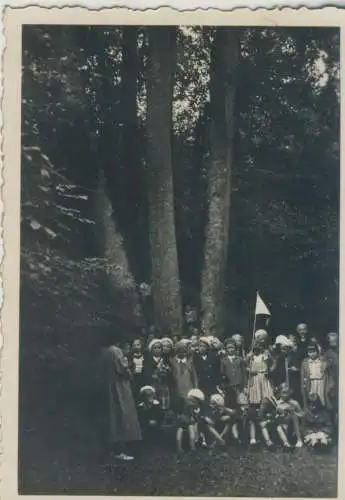 Foto-Serie -Ferien in Haffkrug 1934 Bildgröße 8,8cm x 6,2cm - (59297 - 59298)