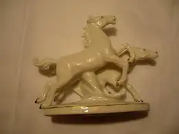 Porzellan - Pferde-Gruppe - Weißporzellan mit Goldbemalung (1037) Preis reduziert 1