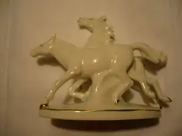 Porzellan - Pferde-Gruppe - Weißporzellan mit Goldbemalung (1037) Preis reduziert 2