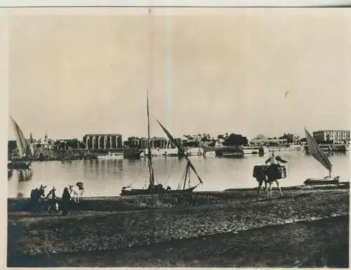 Cairo - The River Nile with Temple - 11,8cm x 8,8cm - von 1928 (F59692)