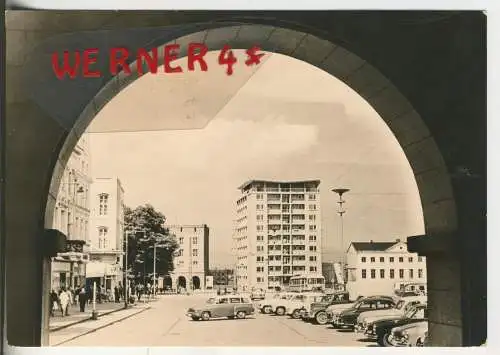 Rostock - Hochhaus am Ernst-Thälmann-Platz - von 1962 (AK34572)