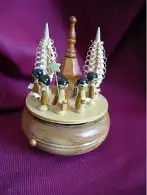 Spieluhr  Sternen Singer mit Kirche und 2 Tannenbäumen - Erzgebirge - Holz natur (1051) Preis reduziert