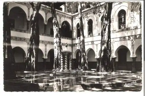 ALGER - Le Cercle Militaire - La Cour Intérieure - von 1922 (AK6531)