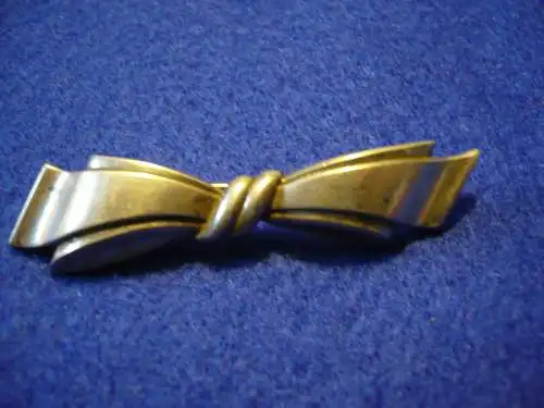 Alte Silber-Brosche - in Schleifen-Form - 835er Silber  (1144) Preis reduziert