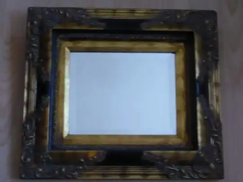 geschliffener Spiegel in Holz/Stuckrahmen - Schwarz mit Gold und schattiert  (1155) Preis reduziert