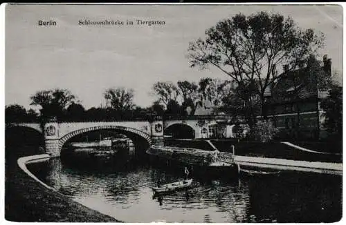 Berlin - Schleusenbrücke im Tiergarten - von 1915 (AK6672)