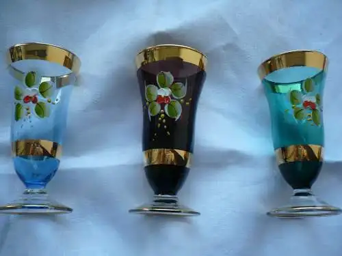 3 Kelchgläser mit Emaile-Malerei und Goldstaffage (1193)