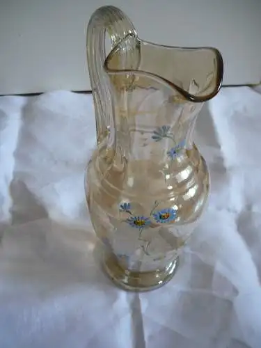 Hoher Schenkkrug - Glas - lüstierend mit Emaile-Malerei  (1194)