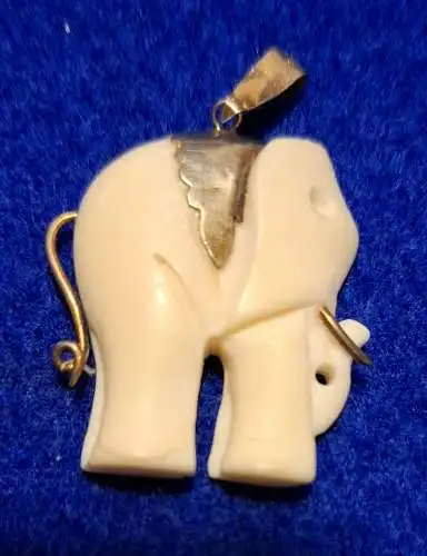 Beinanhänger "Elefant" mit 925er Silbermontur - älter (1220)