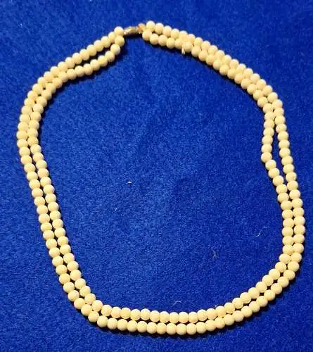 Doppelreihige Jugendstil E-Bein-Kette - mit Silberschließe mit Stein - ca. von 1920 (1248)