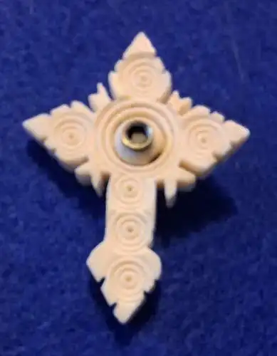 Vintage - geschnitztes Kreuz aus Bein mit Stanhope-Betrachter vom Wallfahrtsort Philippsdorf - viktorianische Zeit (1277)