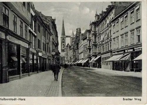 AK Halberstadt, Harz, Breiter Weg, 1946 gelaufen mit Marke