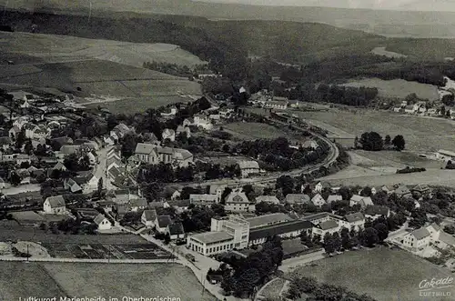 AK Marienheide, Luftkurort, Ansicht, Luftbild, 1951 gelaufen mit Marke