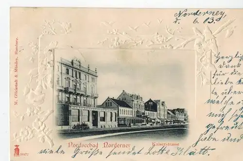 AK Norderney, Prommenade, Nordseebad, Kaiserstrasse, Strand, aufwändig verziert mit Prägung, 1903 gelaufen mit Marke 
