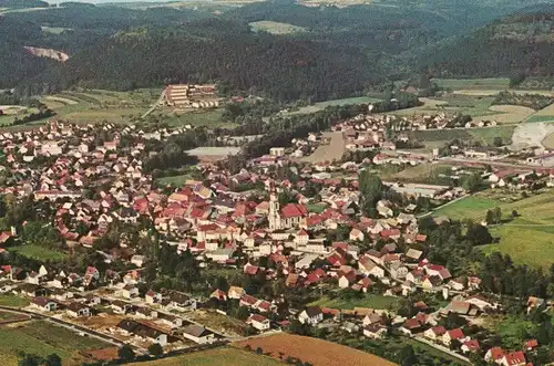 [Echtfotokarte farbig] AK Stadtsteinach, Frankenwald, Luftbild, 1983 gelaufen mit Marken. 