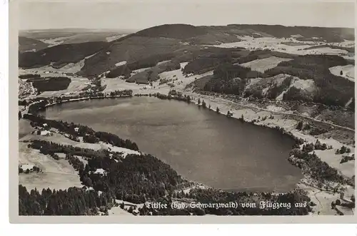 [Echtfotokarte schwarz/weiß] AK Titisee-Neustadt, Titisee vom Flugzeug aus, Schwarzwald, 1926, beschriftet, gelaufen mit Marke + Sonderstempel, Marke abgelöst. 