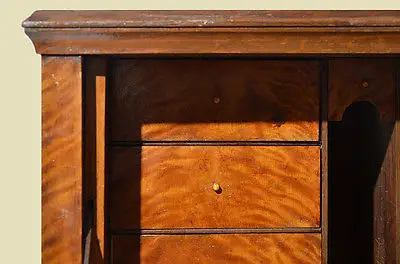 Antiker Biedermeier geflammte Birke Sekretär von 1850 10