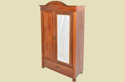 Antiker Nußbaum Jugendstil Kleiderschrank mit Spiegel von 1910 3