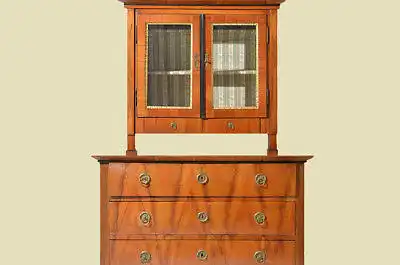 Antike Biedermeier Kirschholz Kommode mit Aufsatz von 1820