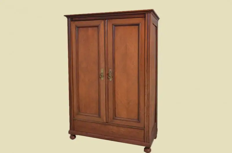 Antiker Jugendstil Nußbaum Kleiderschrank Schrank von 1910 2