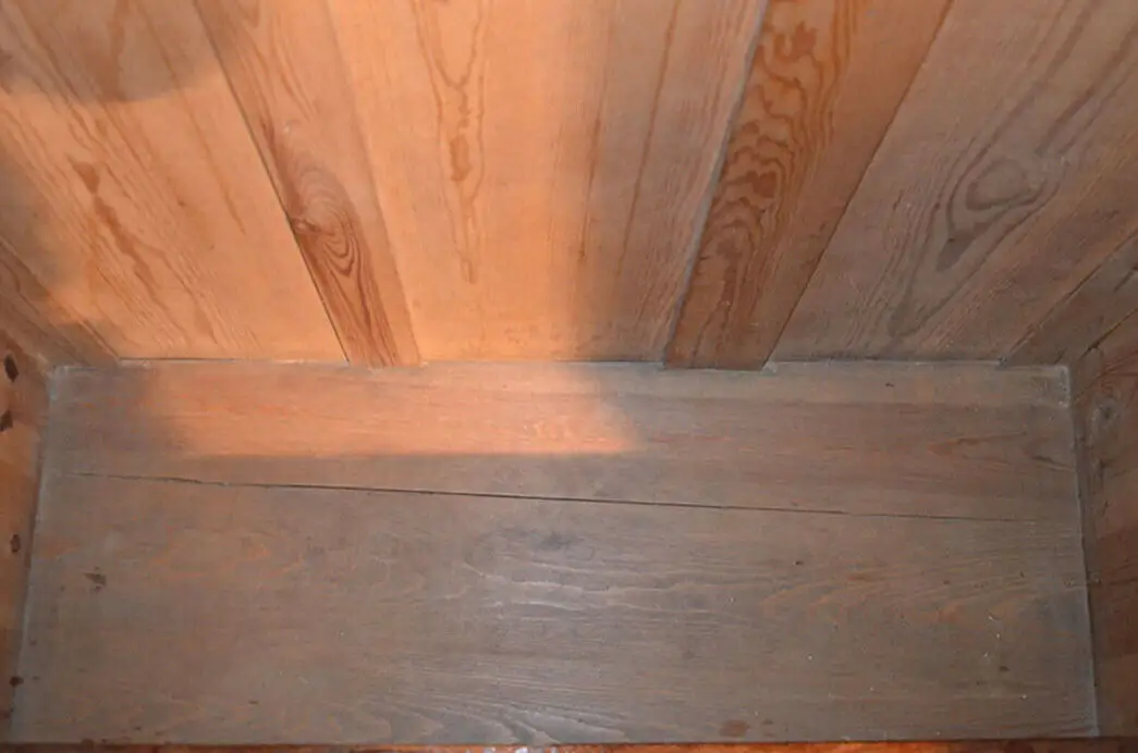 Antiker Gründerzeit Nußbaum Kleiderschrank Schrank von 1880 6