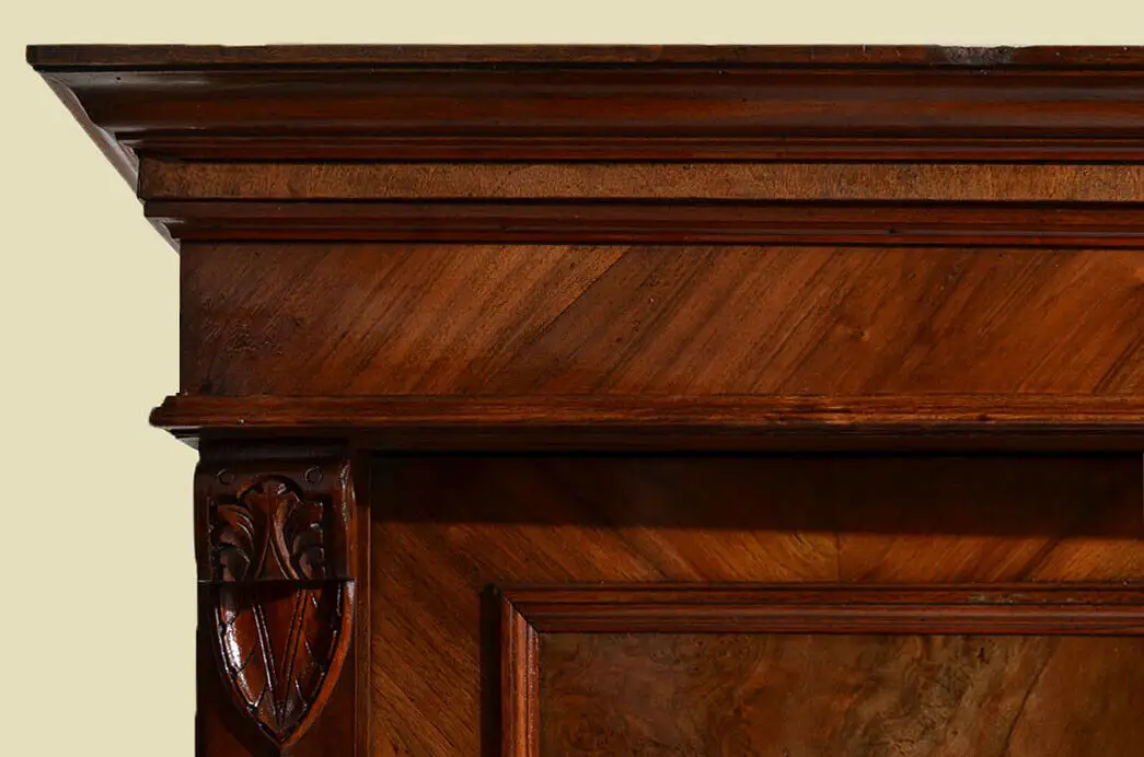Antiker Gründerzeit Nußbaum Kleiderschrank Schrank von 1880 9