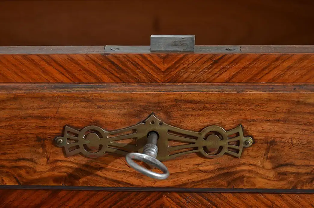 Vertiko Gründerzeit ANTIK Nußbaum Kommode Schrank von 1880 7