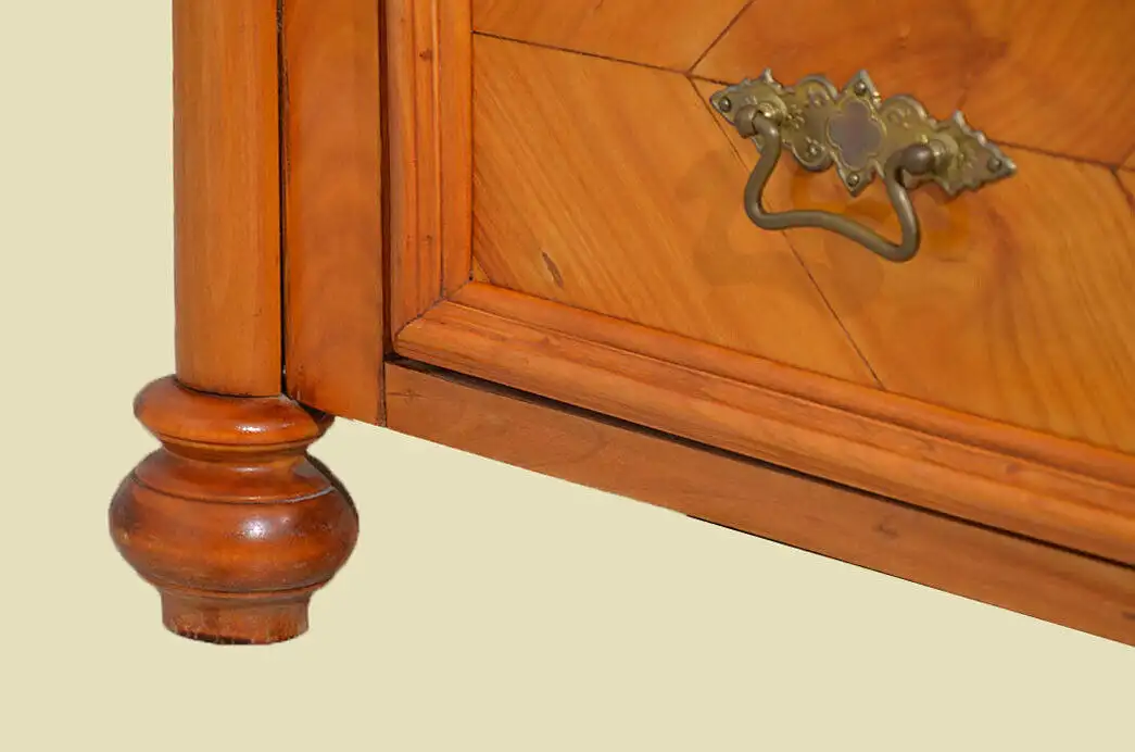 Edle Vitrine ANTIK Biedermeier Kirschholz rundum verglast von 1830 - restauriert 14