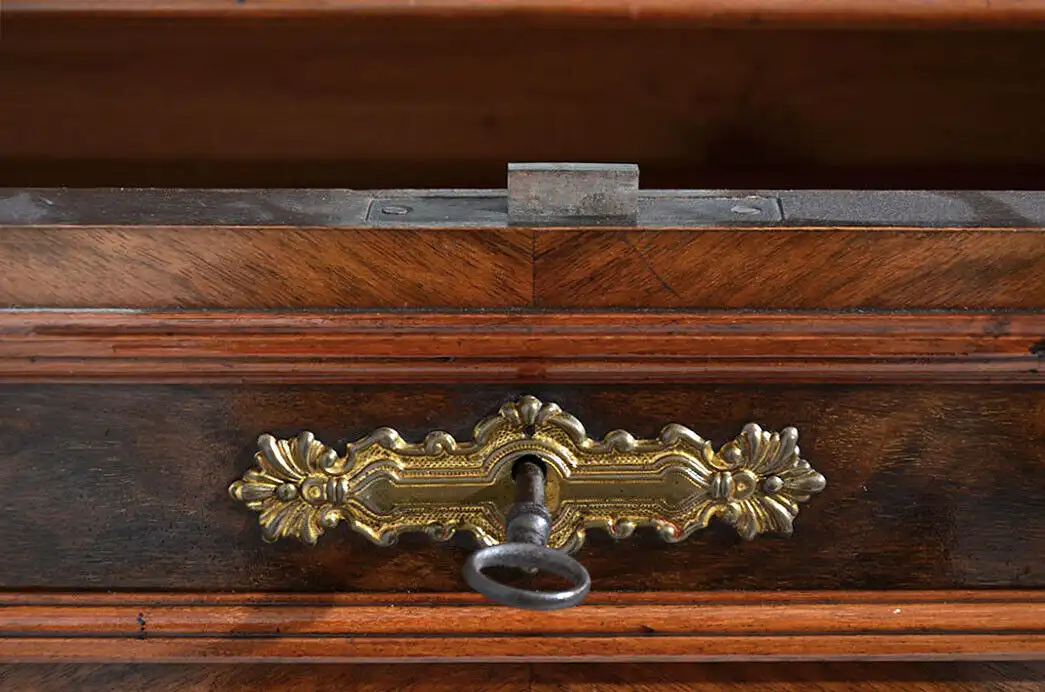 Vertiko ANTIK Gründerzeit Nußbaum Kommode Schrank mit Aufsatz von 1880 6