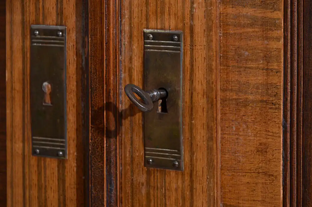 Kleiderschrank ANTIK Jugendstil Nußbaum Schrank Schublade von 1920 15