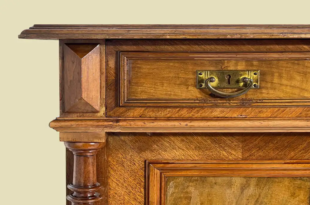 1880er Vertiko ANTIK Gründerzeit Nußbaum Säulen Kommode Schrank von 1880 11