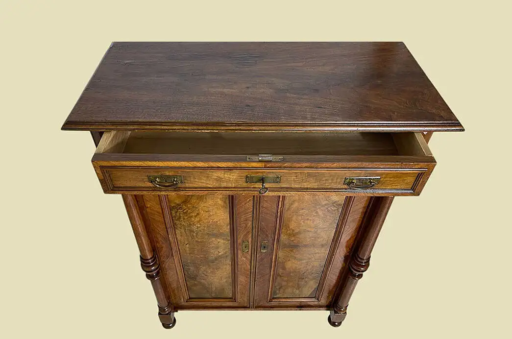 1880er Vertiko ANTIK Gründerzeit Nußbaum Säulen Kommode Schrank von 1880 7