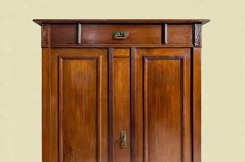 1920er schlichtes Vertiko ANTIK Jugendstil Nußbaum Kommode Schrank von 1920