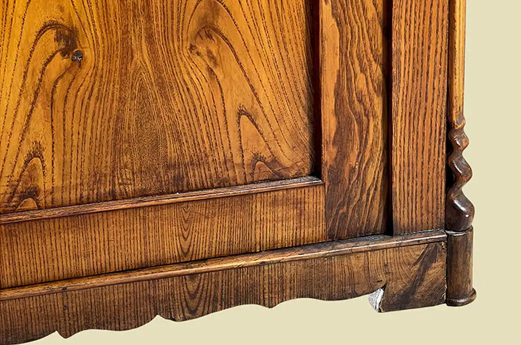 1820er Biedermeier Vertiko Esche Schrank Kommode von 1820 13