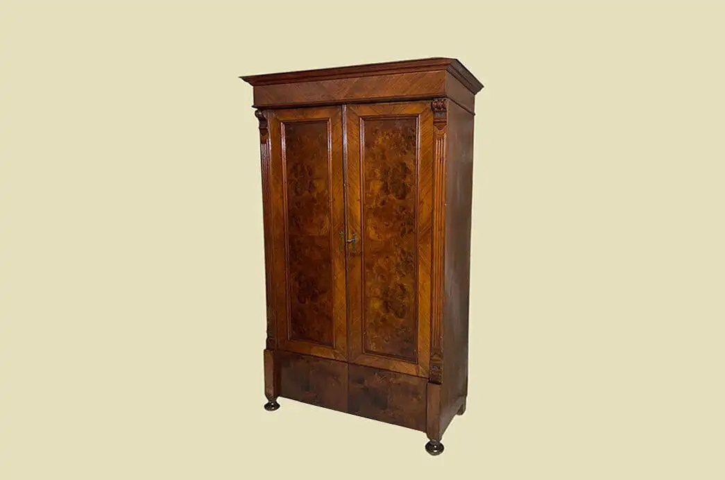 1880er Kleiderschrank ANTIK Gründerzeit Nußbaum Schrank von 1880 1