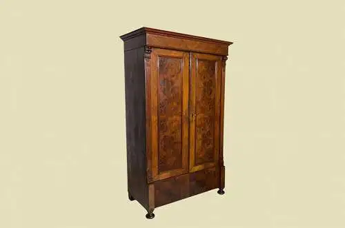 1880er Kleiderschrank ANTIK Gründerzeit Nußbaum Schrank von 1880