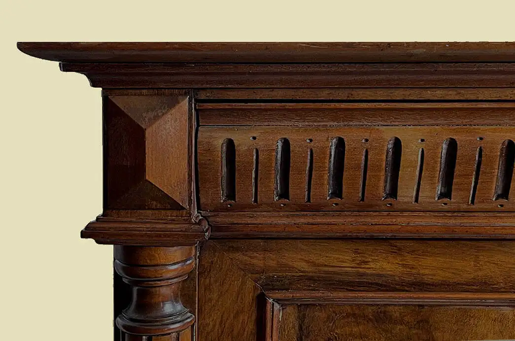 1880er Vertiko Gründerzeit ANTIK Nußbaum Kommode Schrank von 1880 12