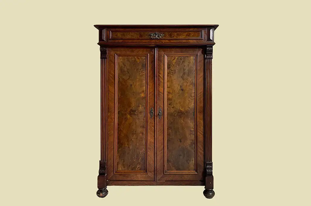 1880er Vertiko Gründerzeit ANTIK Nußbaum Kommode Schrank von 1880 0