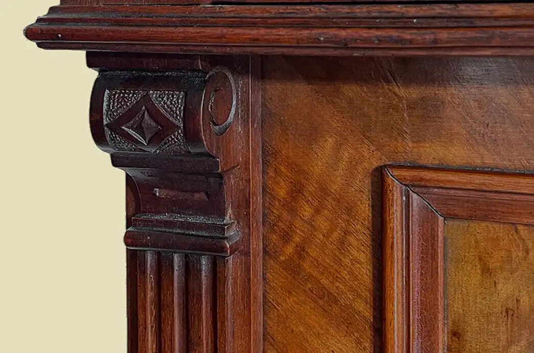 1880er Vertiko Gründerzeit ANTIK Nußbaum Kommode Schrank von 1880 12